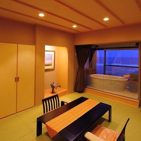Hotel Yado Nakaya Kamogawa Esterno foto